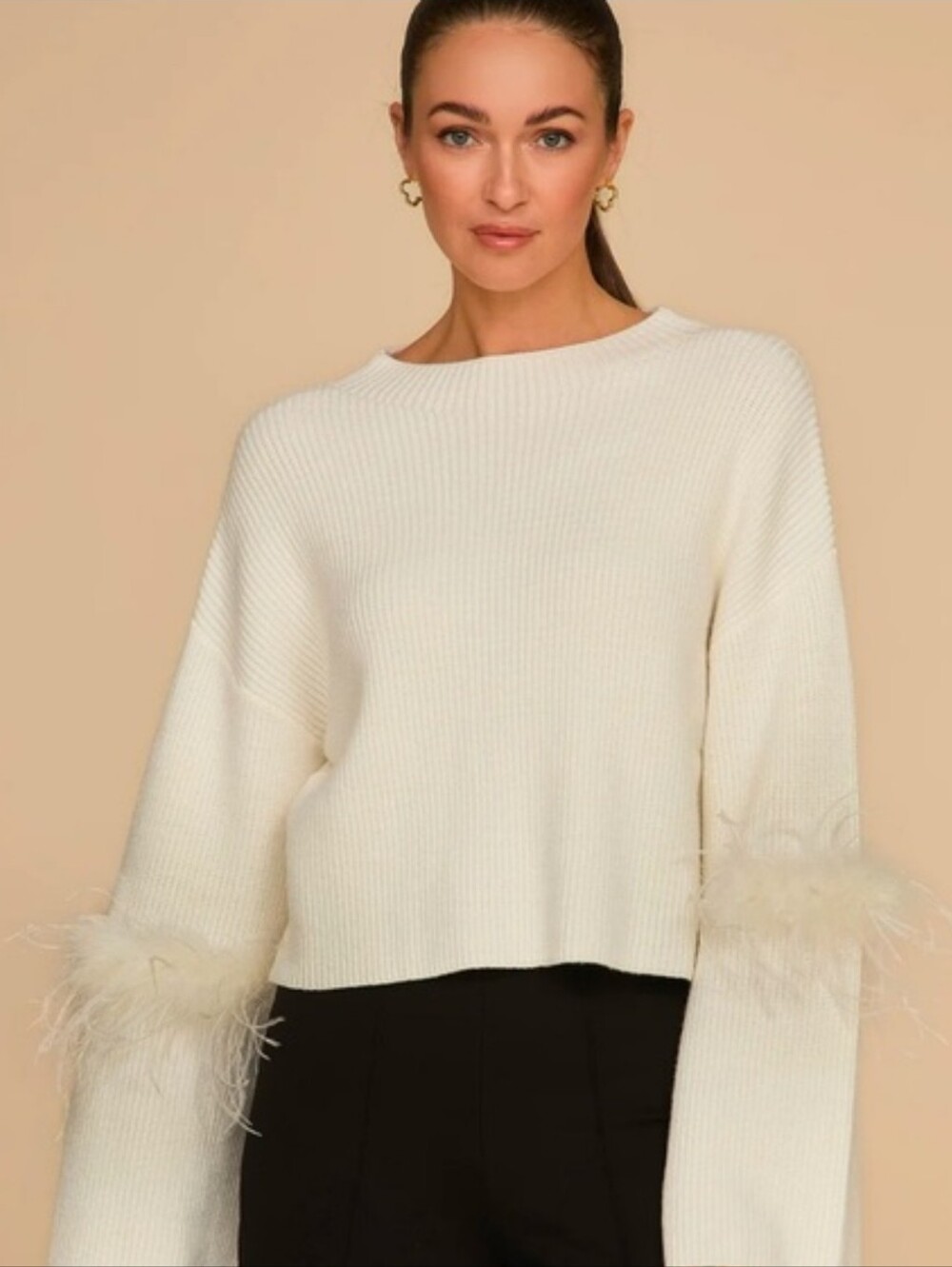 The Noli Shop Bella Feather Trim Sweater Pearl White Size Medium